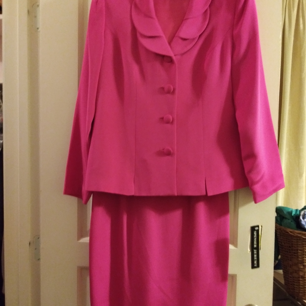 Spenser Jeremy two-piece 100% silk dress